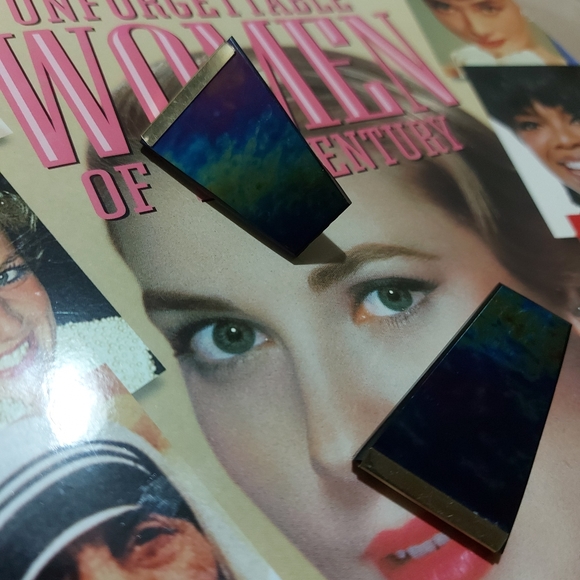 2/$35 Earrings - Picture 2 of 5